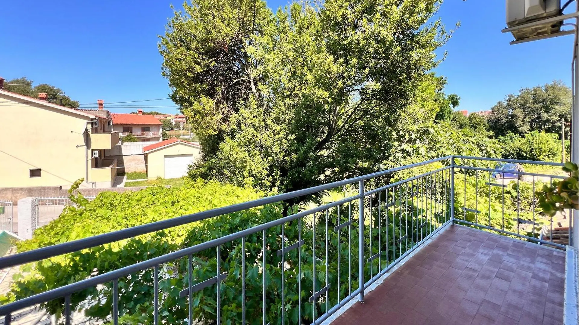 Nice Apartment In Pula With Wifi location